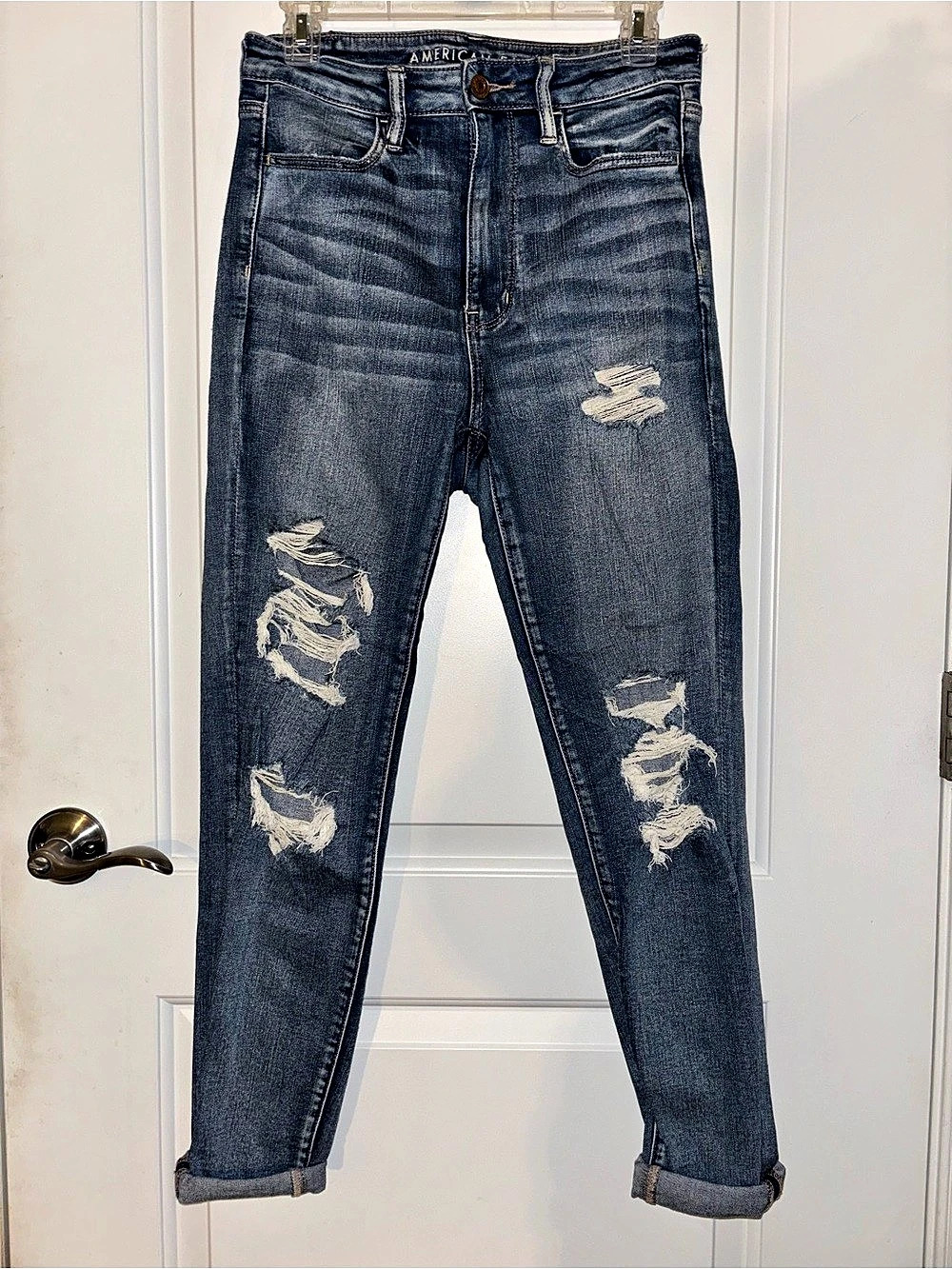 American Eagle Highest Rise Jegging Distressed Skinny Jeans